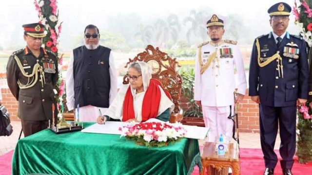 আর্থ-সামাজিক অগ্রগতির পথে বাংলাদেশের অগ্রযাত্রা অব্যাহত থাকবে : প্রধানমন্ত্রী