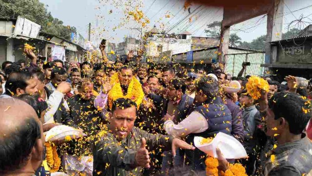 নাগরপুরে সিএনজি শ্রমিক ইউনিয়নের ভালোবাসায় সিক্ত বানিজ্য প্রতিমন্ত্রী