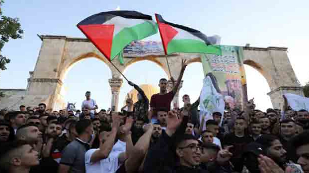 হামাসকে সমর্থন না করায় আল-আকসার মুফতিকে বহিষ্কার